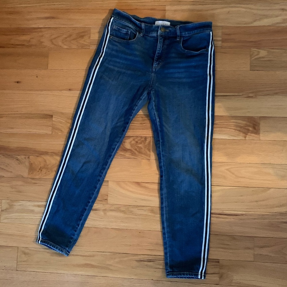 LOFT Size 6 Jeans Modern Skinny Stripe Detail